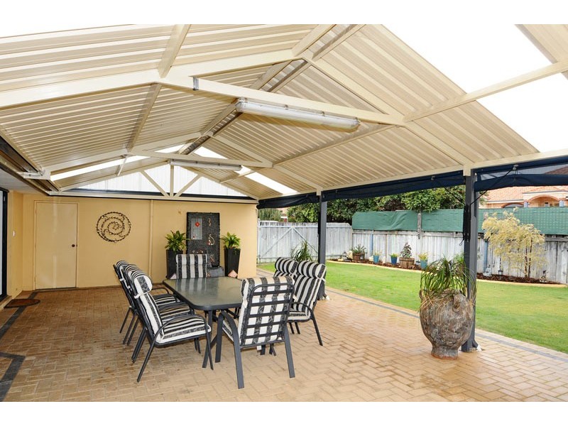 11 Keppel Mews, Halls Head WA 6210