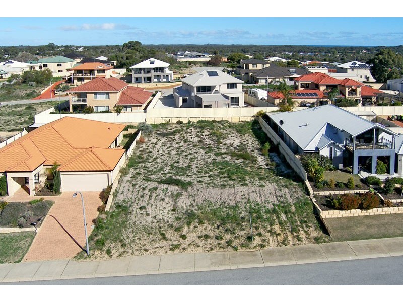 9 Albany Drive, Dawesville WA 6211