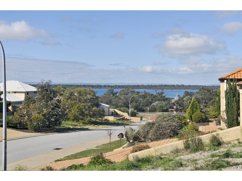 9 Albany Drive, Dawesville WA 6211