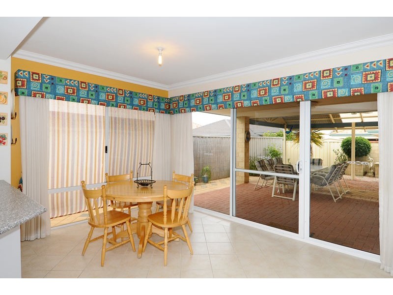 61 Mariners Cove Drive, Dudley Park WA 6210