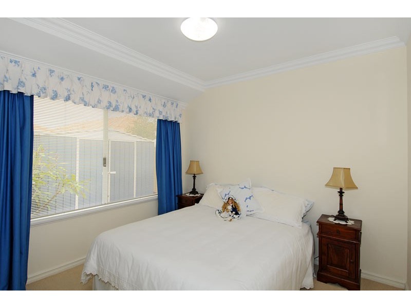 61 Mariners Cove Drive, Dudley Park WA 6210
