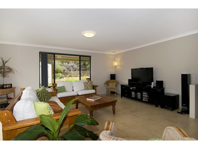 29 Catalpa Place, Falcon WA 6210