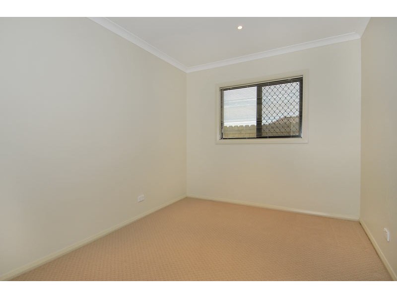 92 Hudson Drive, Dudley Park WA 6210