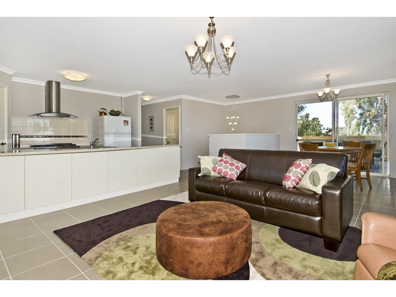 15a Iluka Road, Dawesville WA 6211