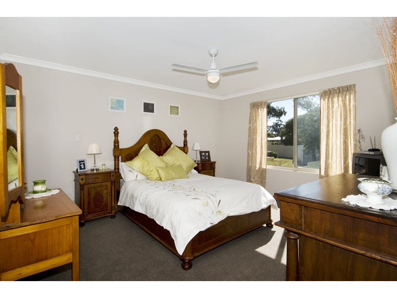 15a Iluka Road, Dawesville WA 6211