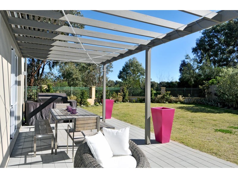 5 Whitley Place, Meadow Springs WA 6210