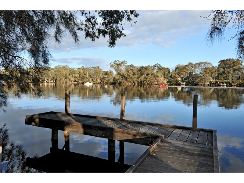 172 Culeenup Drive, North Yunderup WA 6208