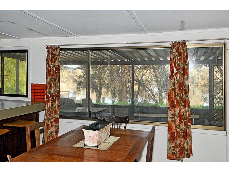 172 Culeenup Drive, North Yunderup WA 6208