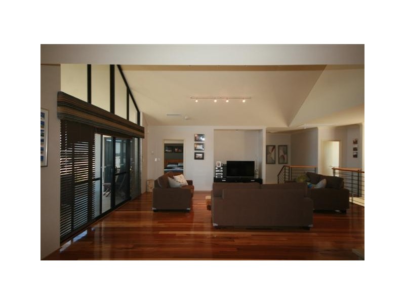 25 Lookout Vista, Singleton WA 6175