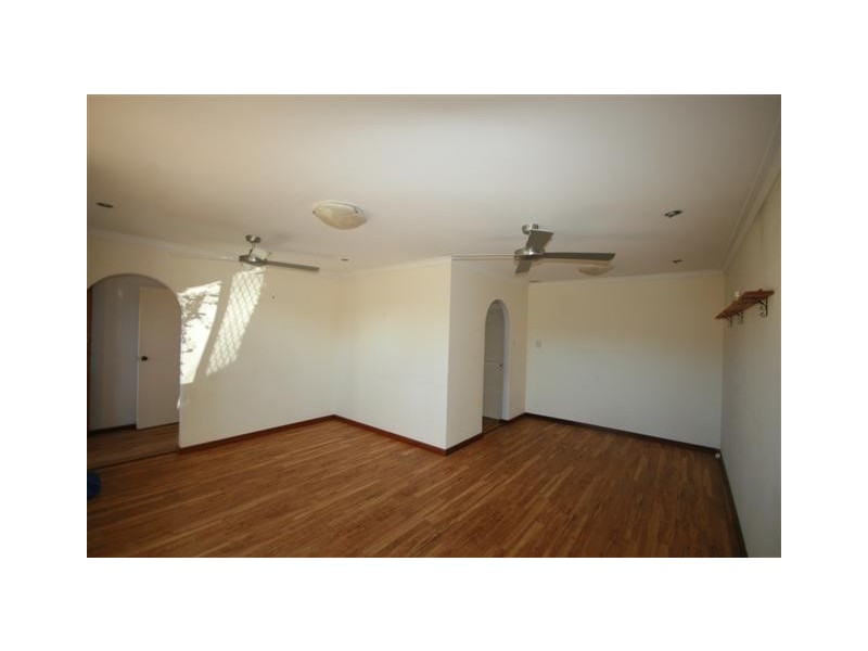 3 Arundel Drive, Halls Head WA 6210