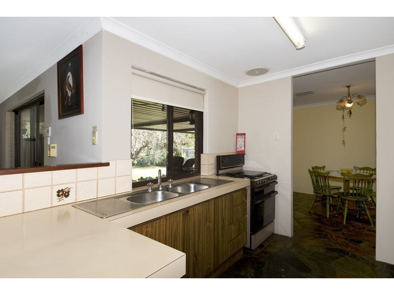 82 Clifton Downs Road, Lake Clifton WA 6215