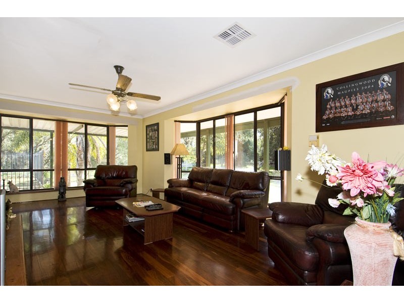 82 Clifton Downs Road, Lake Clifton WA 6215