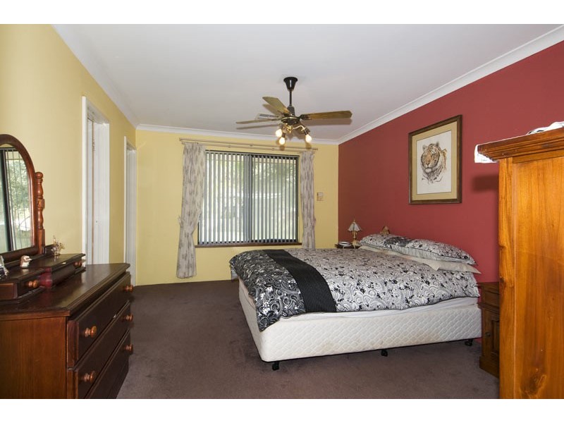 82 Clifton Downs Road, Lake Clifton WA 6215