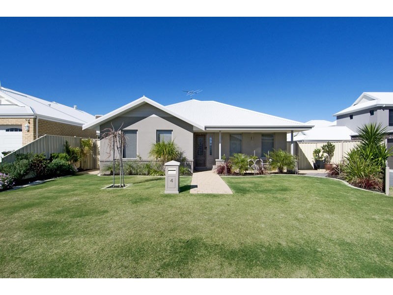 4 Nankeen Approach, Dudley Park WA 6210