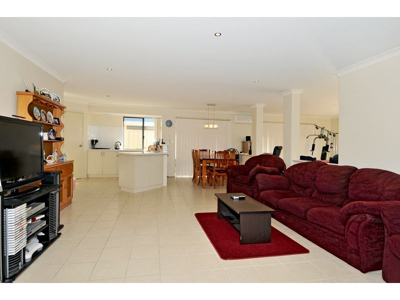 53 Yindana Blvd, Lakelands WA 6180