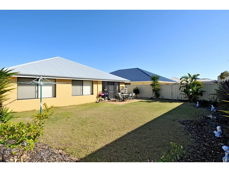 53 Yindana Blvd, Lakelands WA 6180