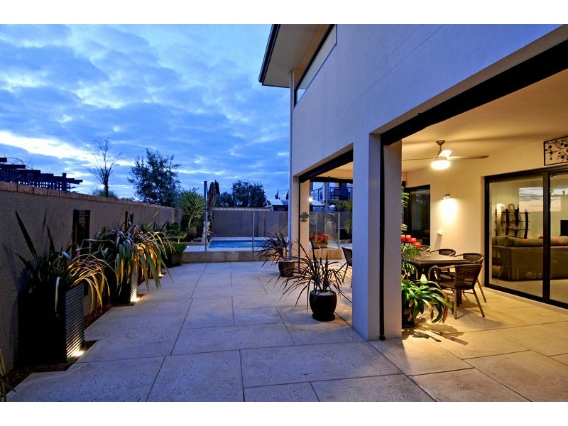 21 Ensign Way, Wannanup WA 6210