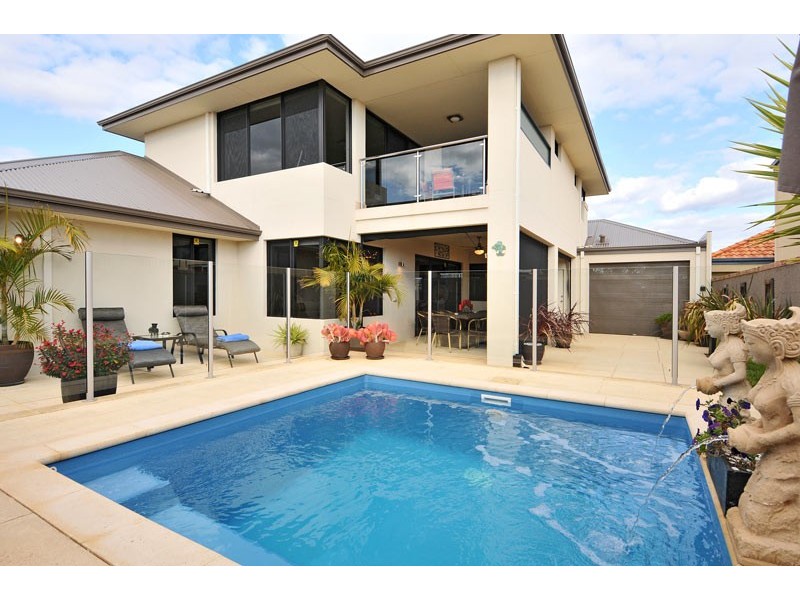 21 Ensign Way, Wannanup WA 6210