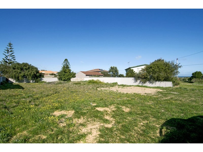 1 Diadem Place, Madora Bay WA 6210