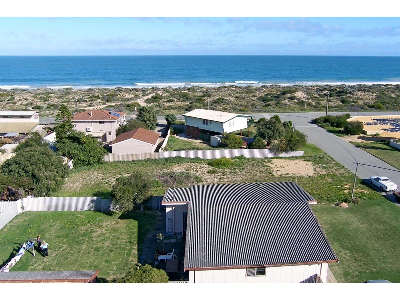 1 Diadem Place, Madora Bay WA 6210