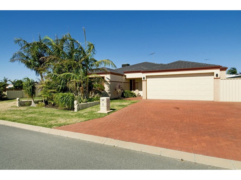 5 Georgette Court, Falcon WA 6210