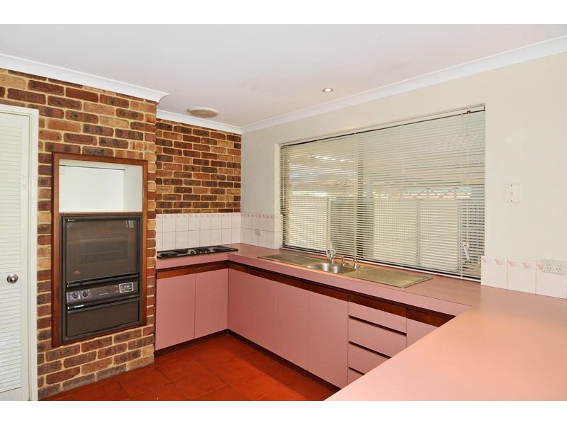 16 Lydia Place, Greenfields WA 6210