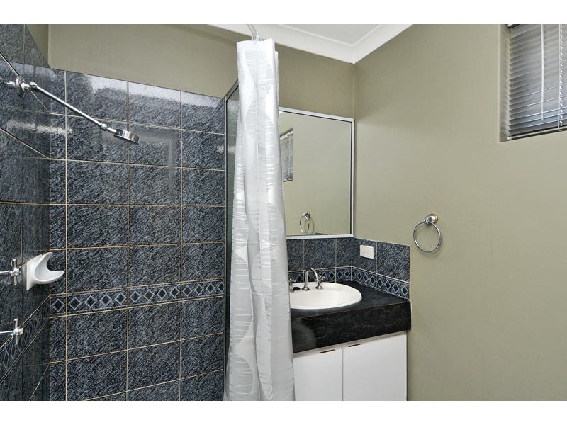 16 Lydia Place, Greenfields WA 6210