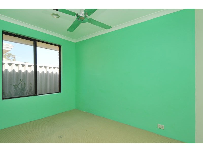 16 Lydia Place, Greenfields WA 6210