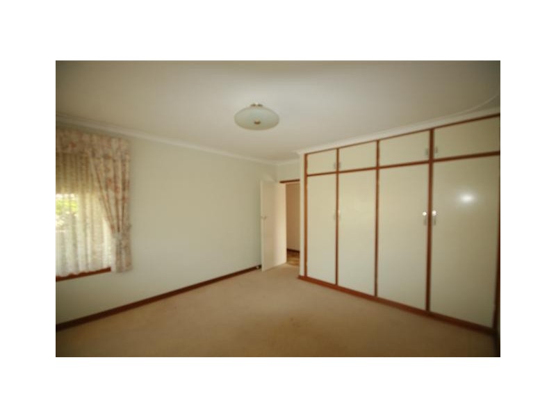 7 Blakeley Street, Mandurah WA 6210