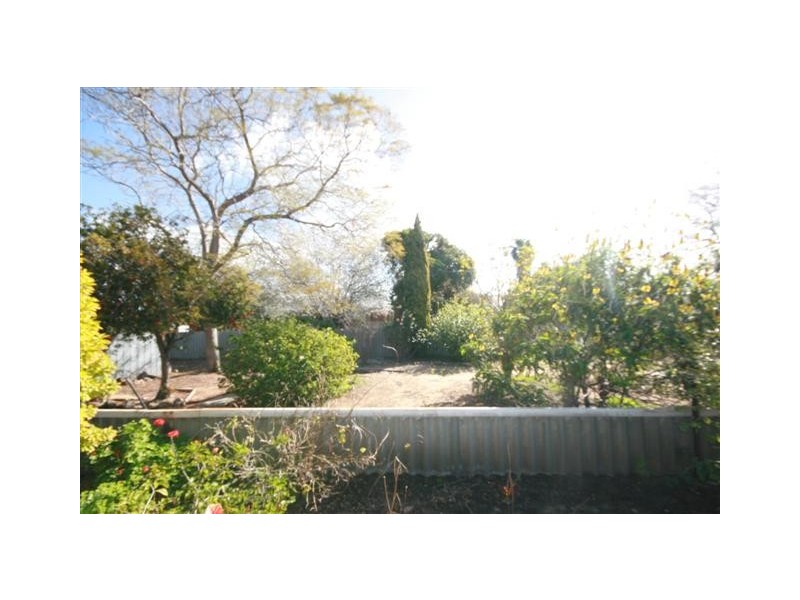 7 Blakeley Street, Mandurah WA 6210