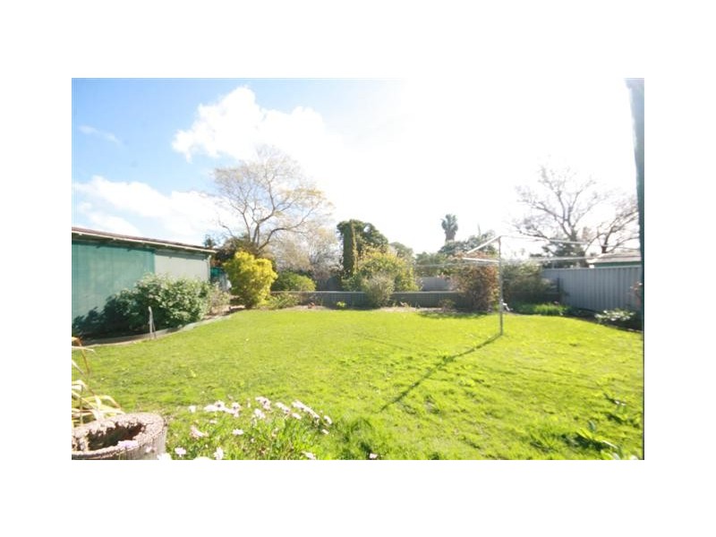 7 Blakeley Street, Mandurah WA 6210