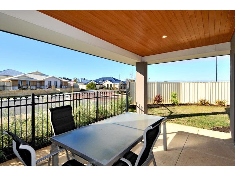 42 Yindana Blvd, Lakelands WA 6180