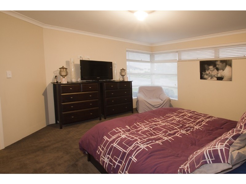 3 Harvest Chase, Madora Bay WA 6210