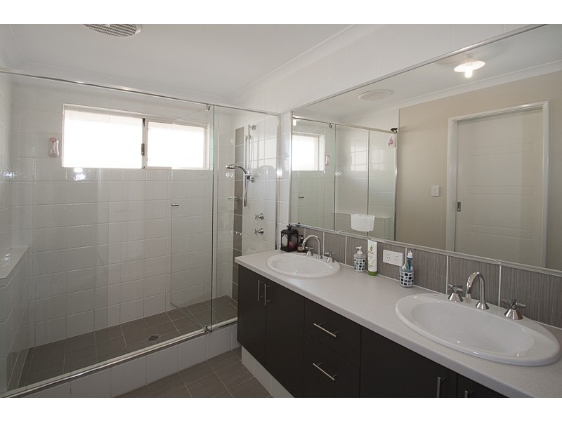 3 Harvest Chase, Madora Bay WA 6210