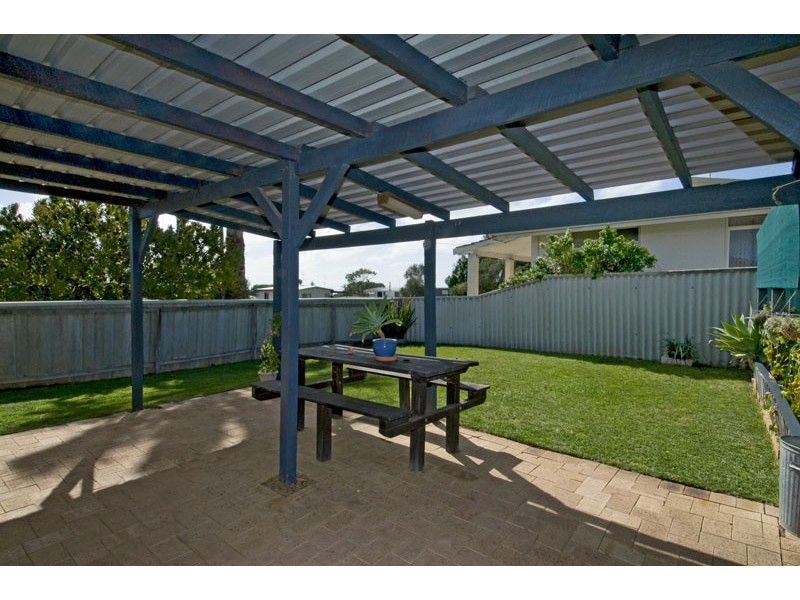 14 Cathryn Street, Halls Head WA 6210