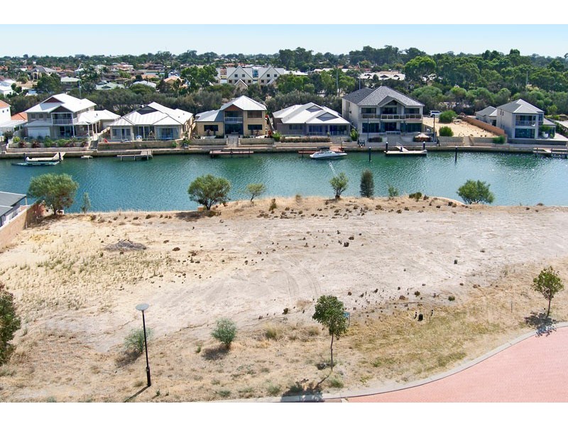 21 Gael Place, Dudley Park WA 6210