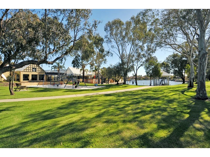 36 Placid Bend, South Yunderup WA 6208