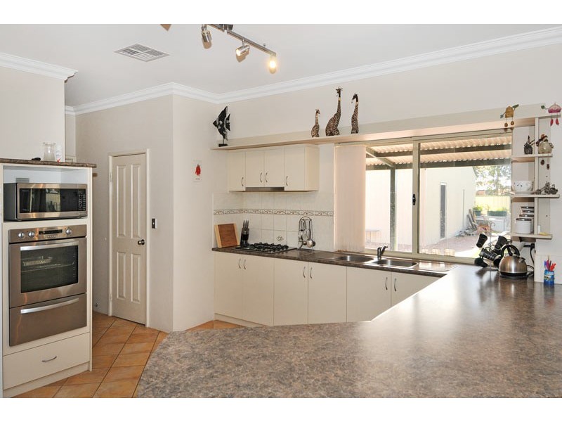 58 Country Road, Pinjarra WA 6208