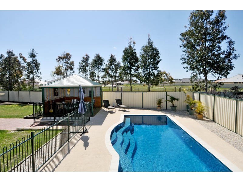 58 Country Road, Pinjarra WA 6208