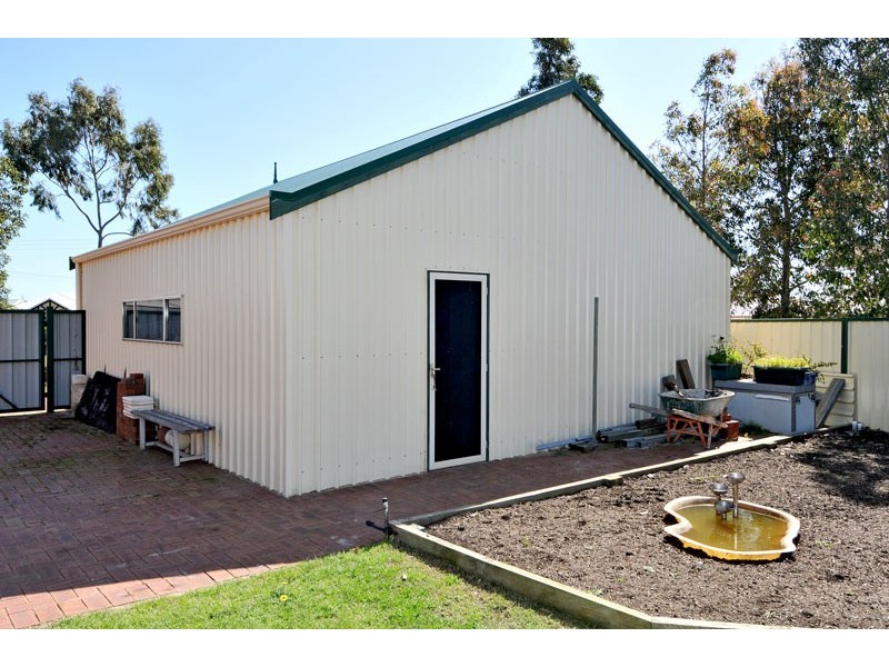 58 Country Road, Pinjarra WA 6208