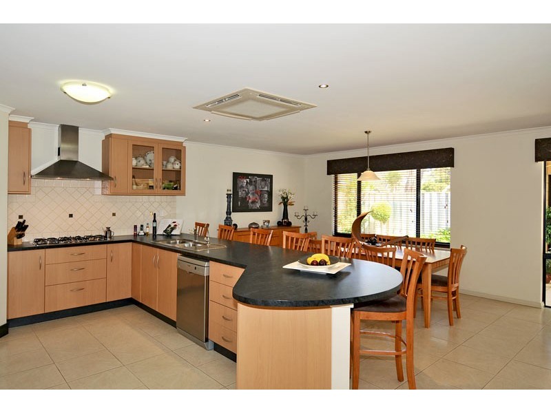 27 Cervantes Drive, Erskine WA 6210