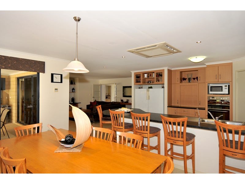 27 Cervantes Drive, Erskine WA 6210