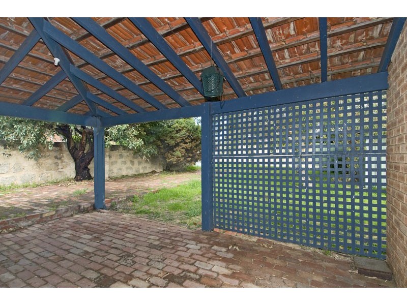 9 Yeedong Road, Falcon WA 6210