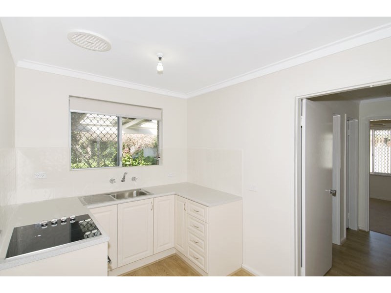 1/5 Anstruther Road, Dudley Park WA 6210
