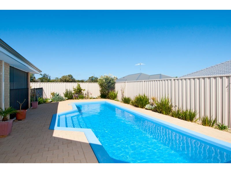 16 Cockatoo Way, Dawesville WA 6211
