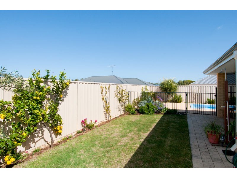 16 Cockatoo Way, Dawesville WA 6211