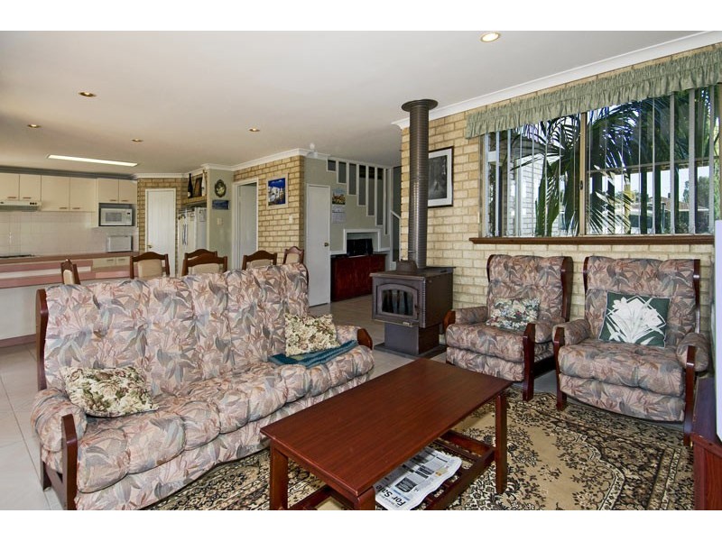 89 Moyup Way, South Yunderup WA 6208