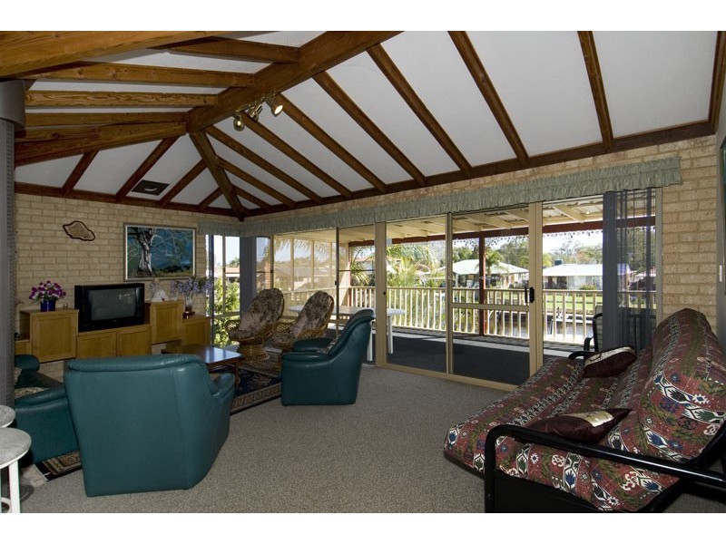 89 Moyup Way, South Yunderup WA 6208