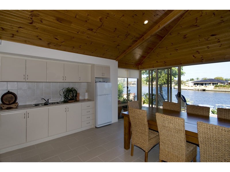 54 Heron Place, South Yunderup WA 6208