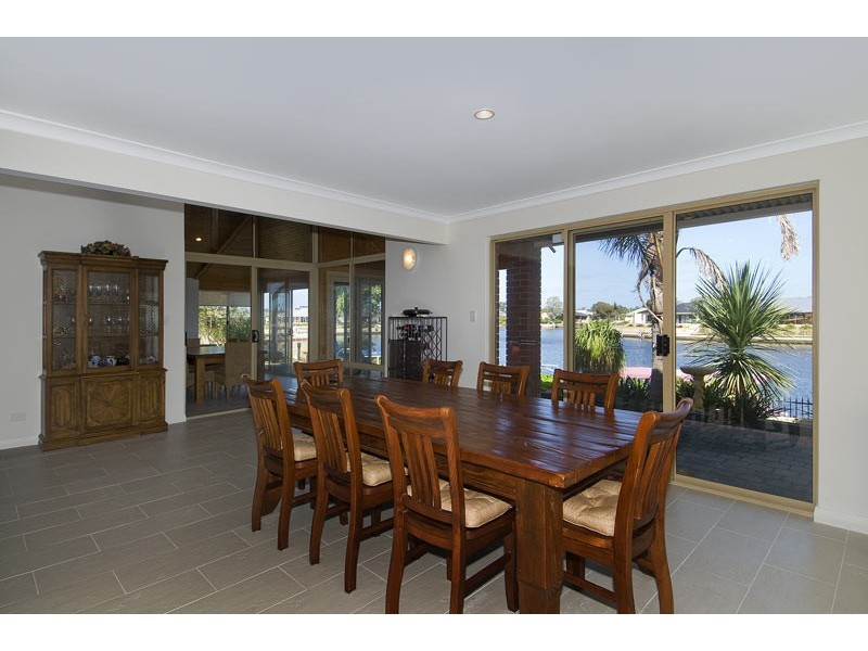 54 Heron Place, South Yunderup WA 6208